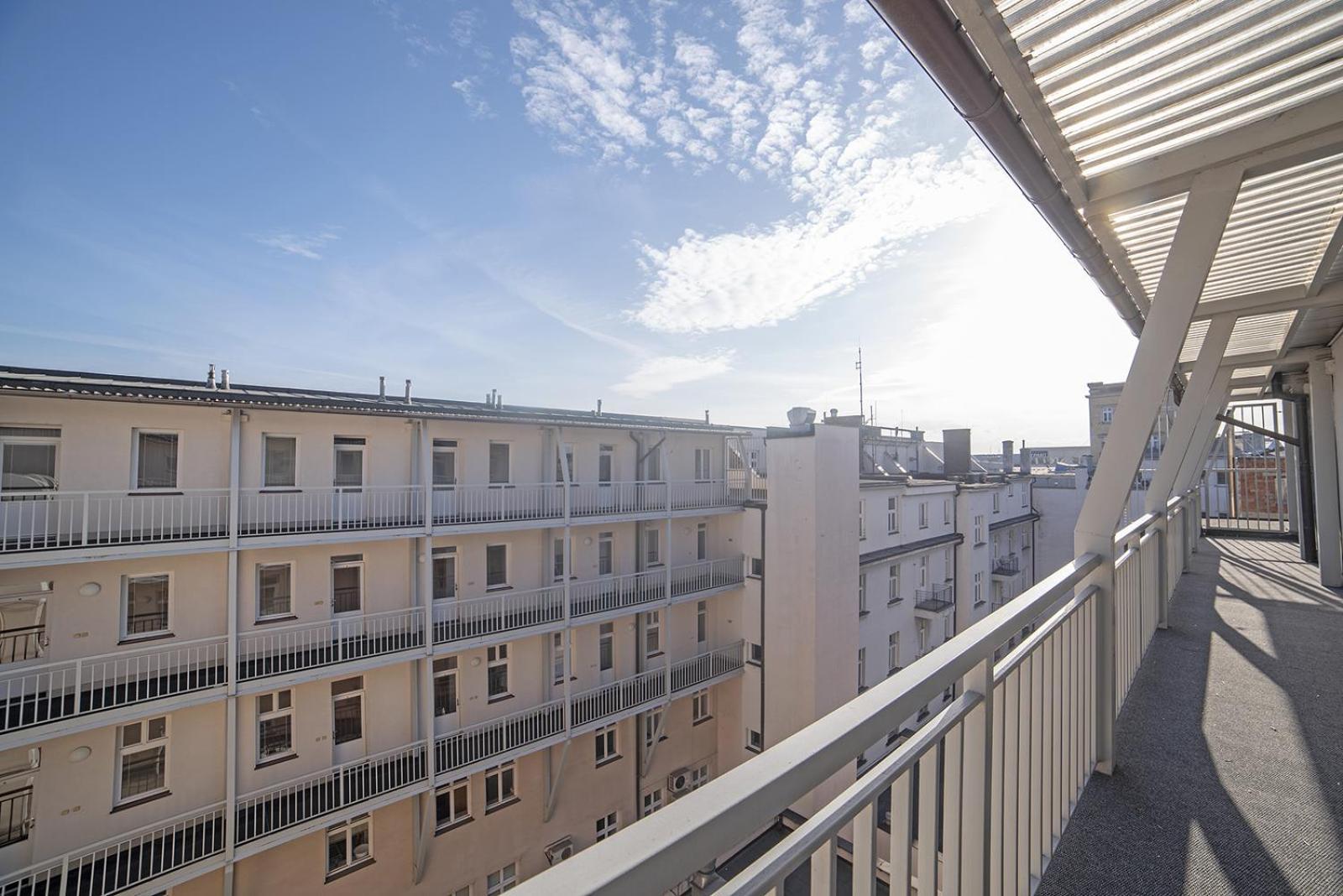 Hotel Palac Elektra Ostrava Buitenkant foto