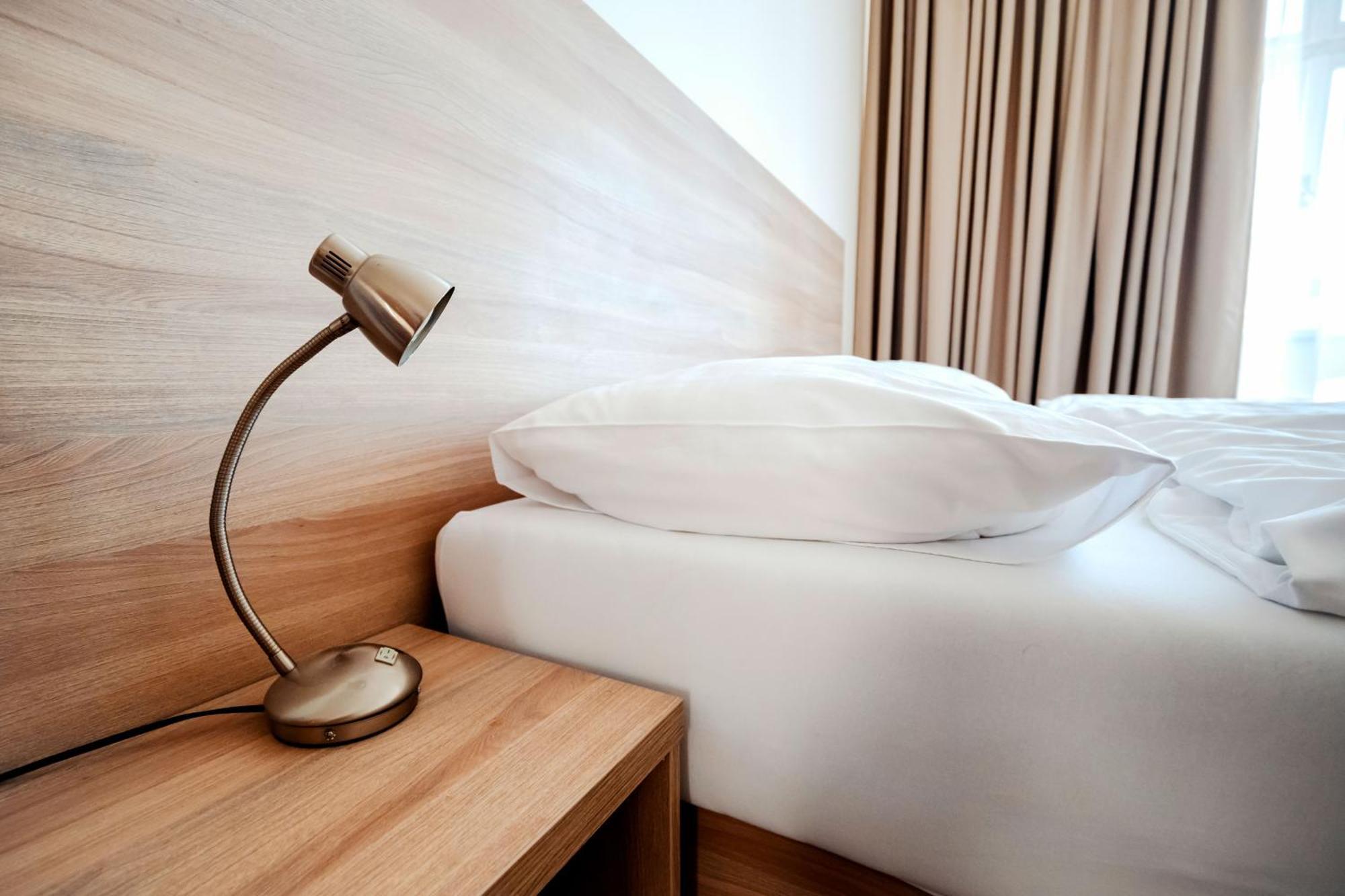 Hotel Palac Elektra Ostrava Buitenkant foto