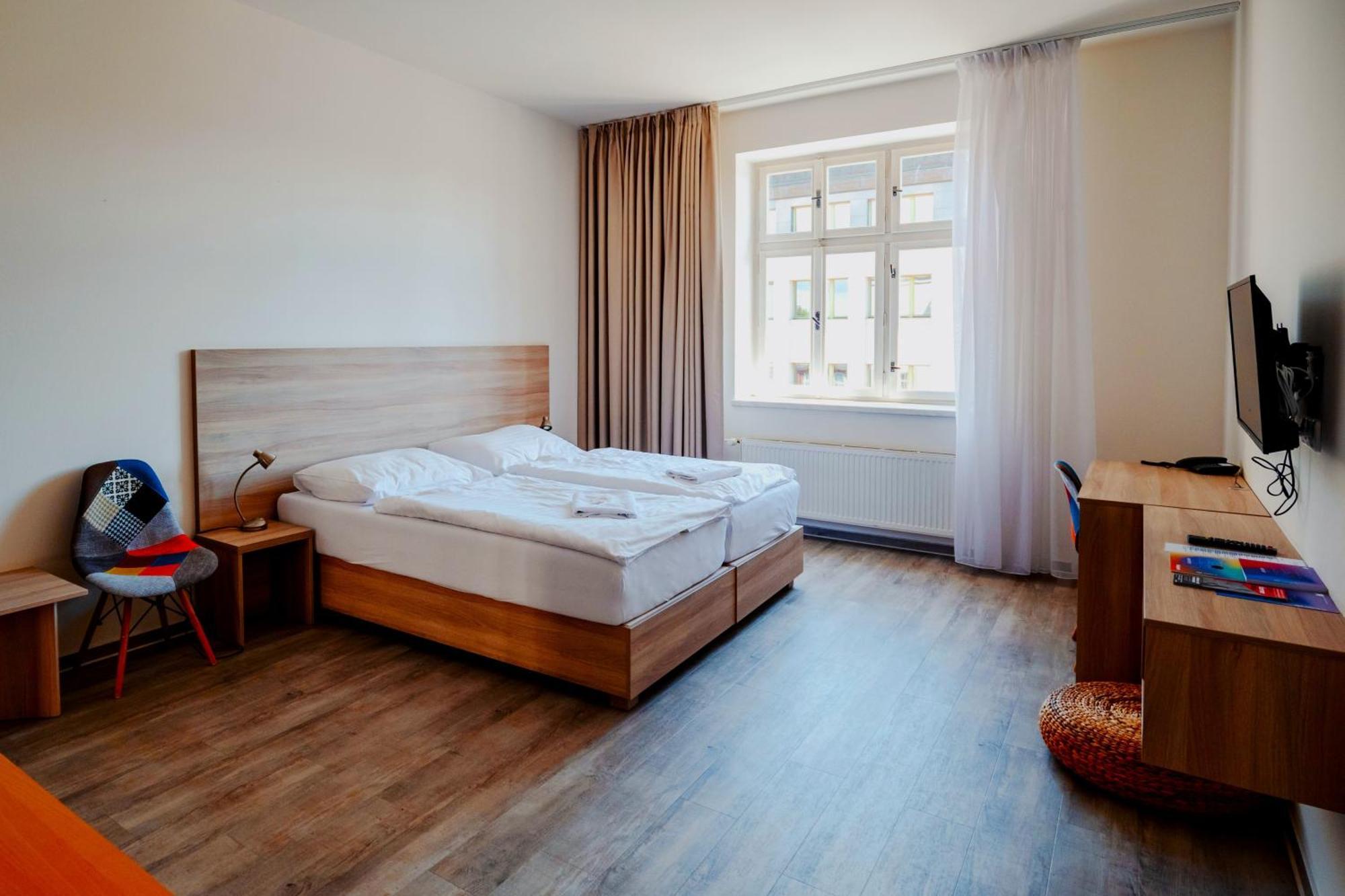 Hotel Palac Elektra Ostrava Buitenkant foto