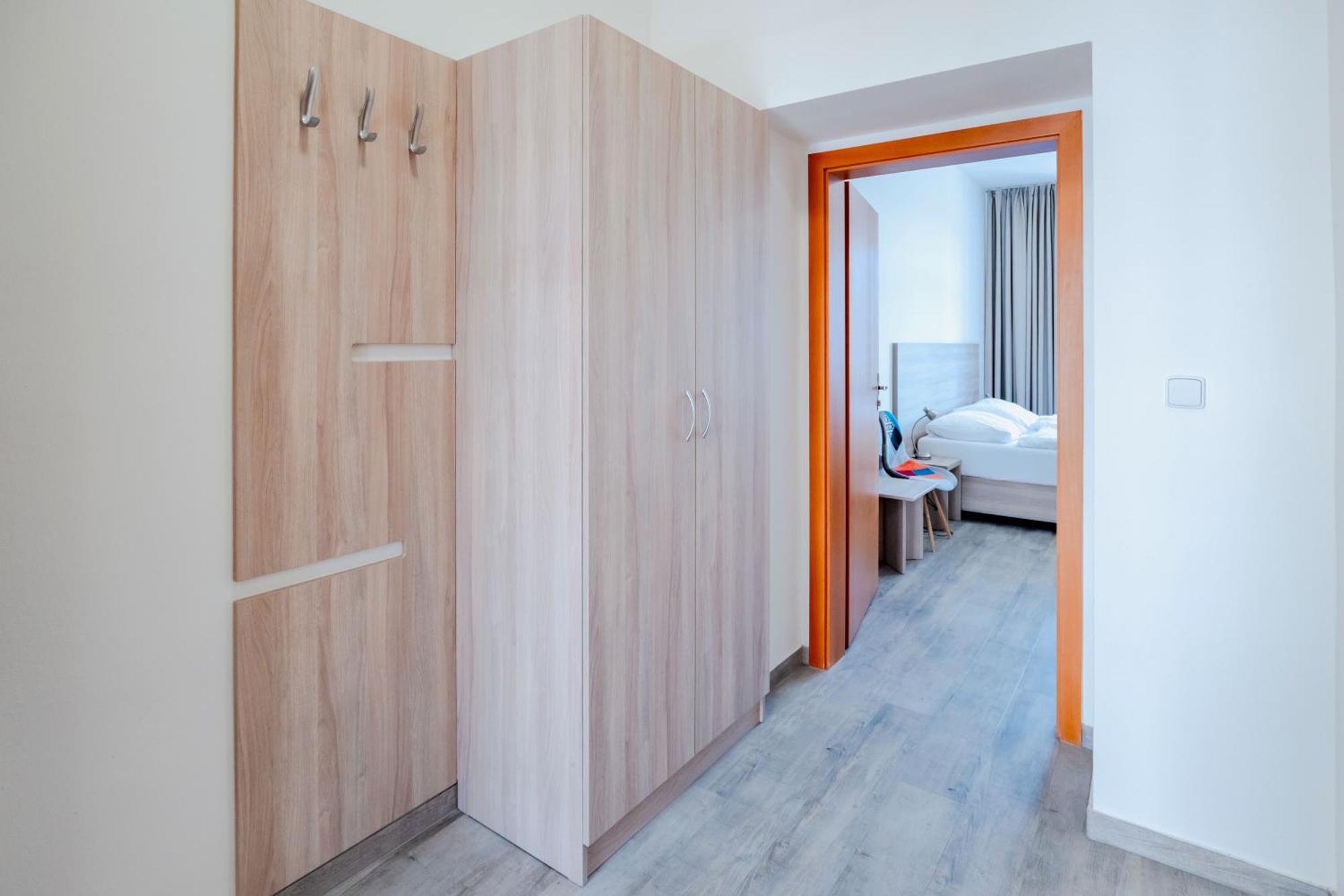 Hotel Palac Elektra Ostrava Buitenkant foto